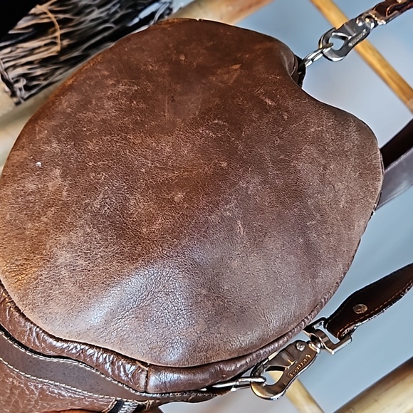 Vintage Leather Bucket Backpack Bag - Picture 7 of 8